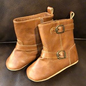 6-12 months Old Navy baby buckle strap boots